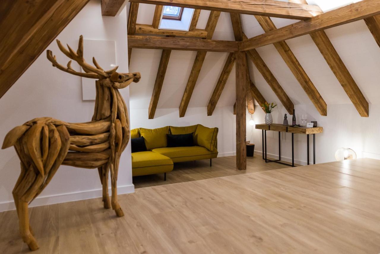 Maison D'Hotes Les Jardins De Madeleine Bernardvillé エクステリア 写真