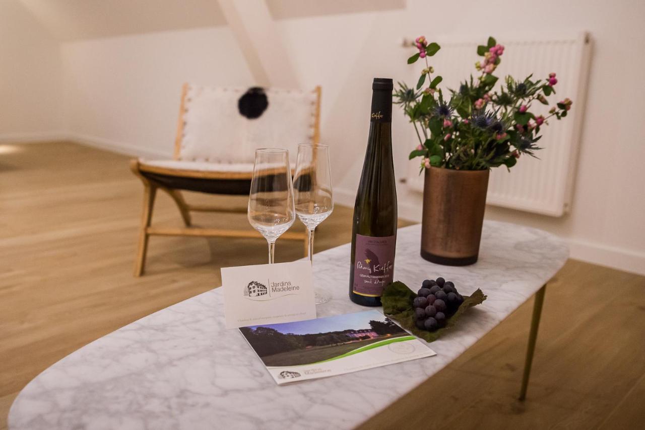 Maison D'Hotes Les Jardins De Madeleine Bernardvillé エクステリア 写真
